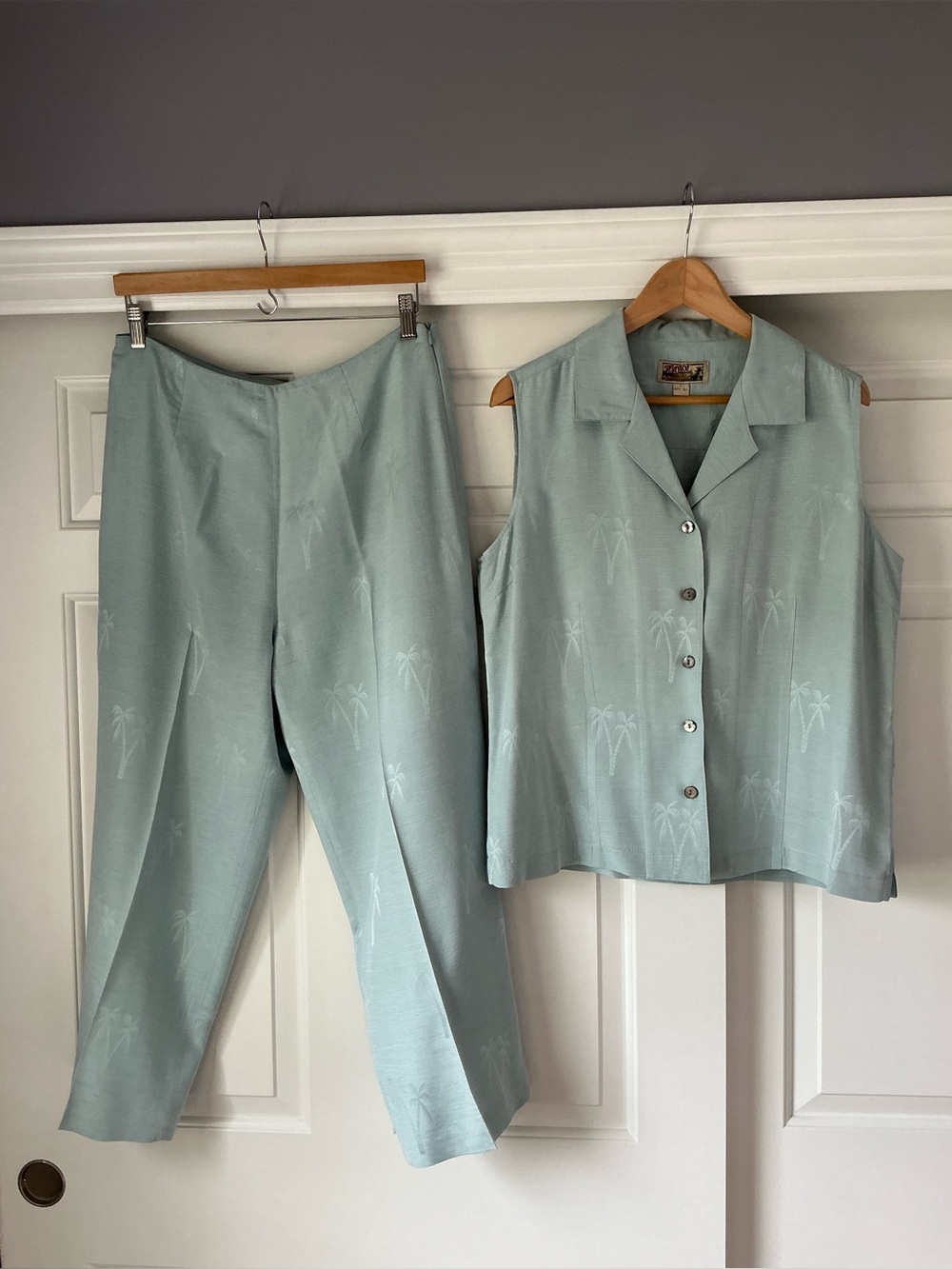 Tiki Classic Resort SeaFoam Vintage Silk Palm-Jacquard 2 piece Set L/12 Women